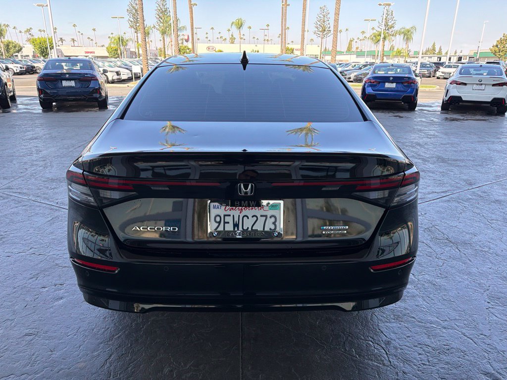 Used 2023 Honda Accord Touring image 4