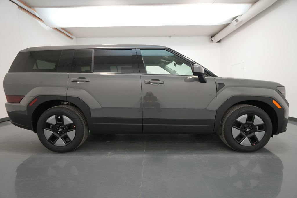 New 2026 Hyundai Santa Fe SE image 9