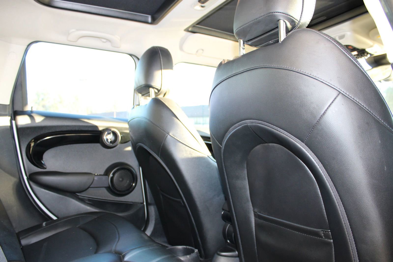 Used 2020 MINI Cooper S w/ Storage Package image 21