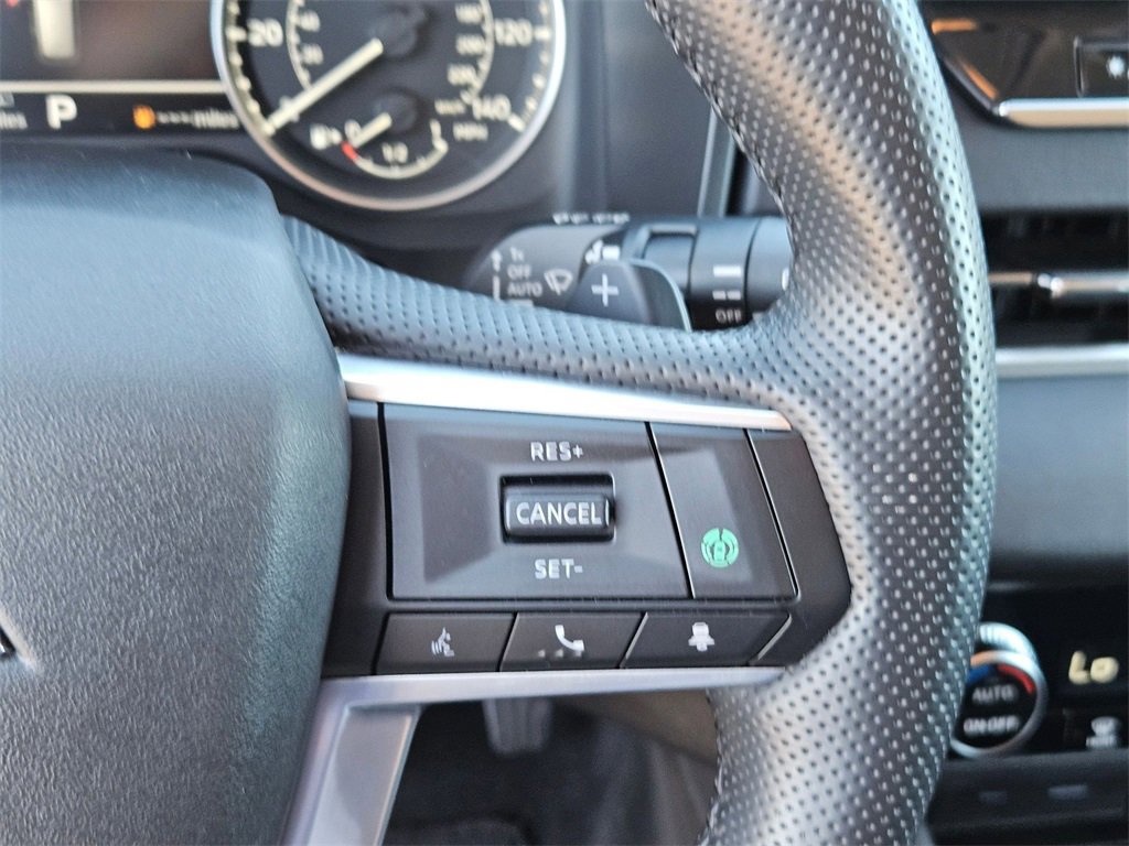 Used 2024 Mitsubishi Outlander SE Black Edition image 18