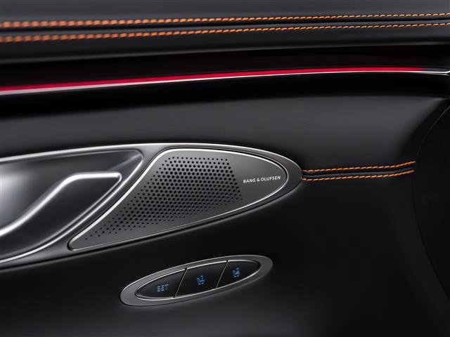 New 2026 Genesis GV70 2.5T Sport Prestige w/ G1 Accessory Package image 28