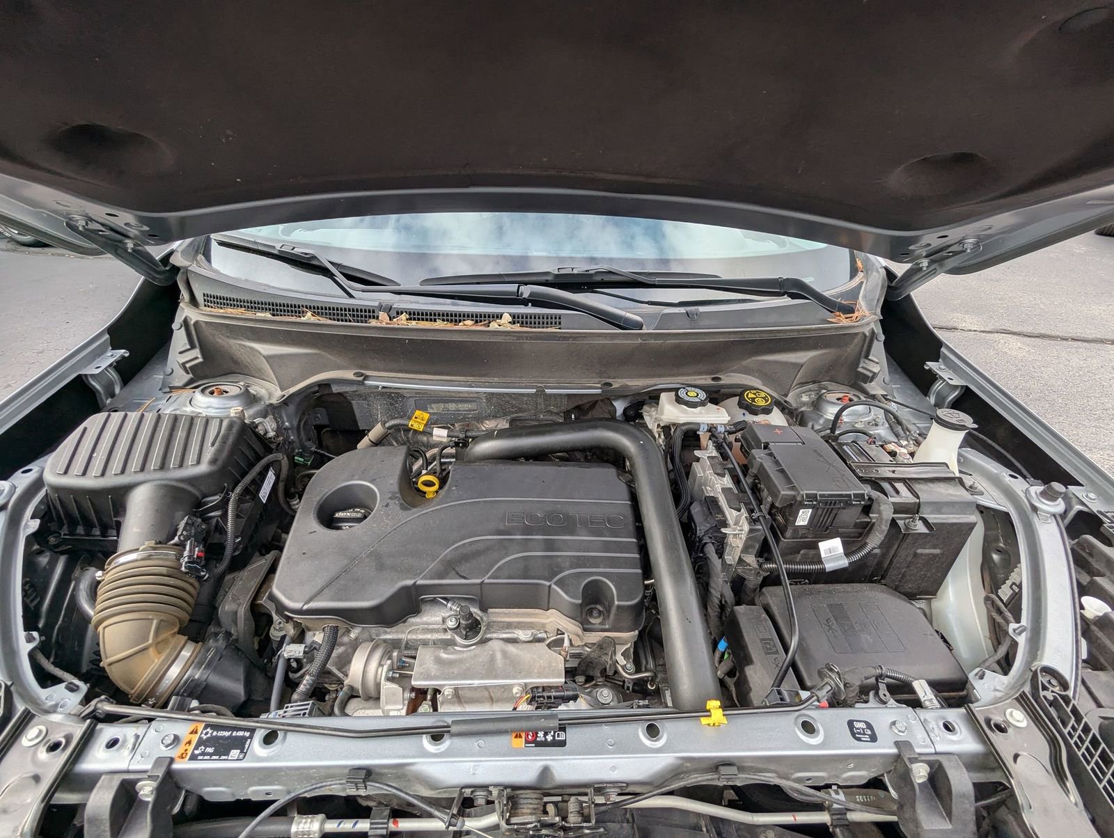 Used 2023 GMC Terrain AT4 image 23