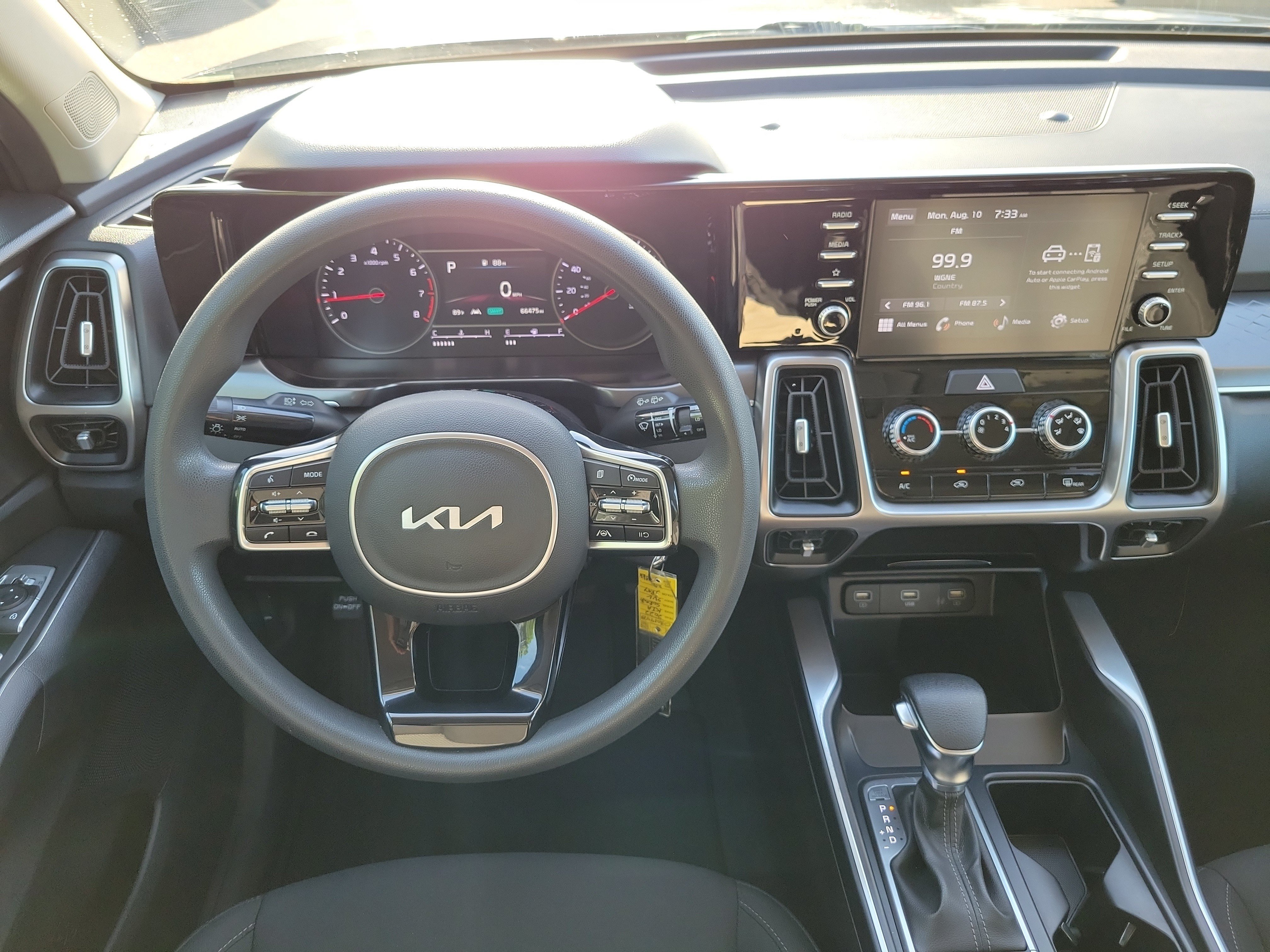 Certified 2022 Kia Sorento LX FWD image 18