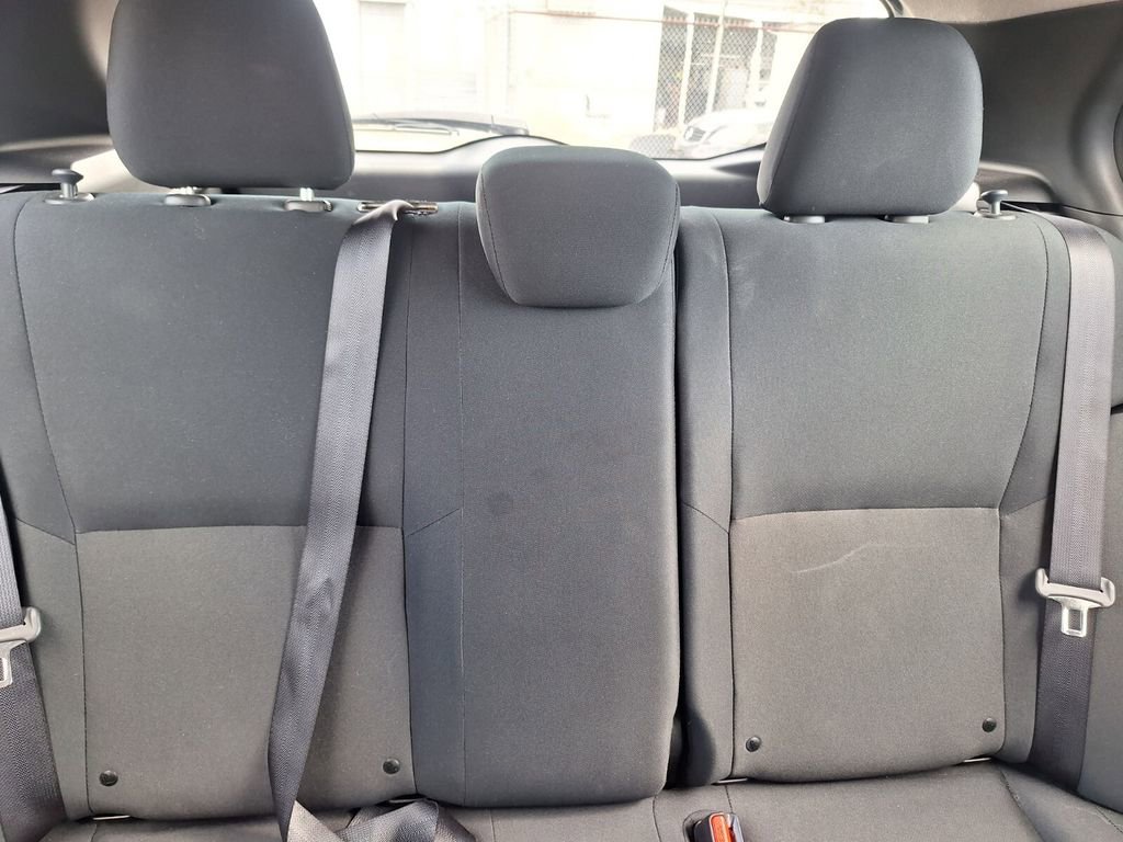 Used 2024 Nissan Kicks S image 29