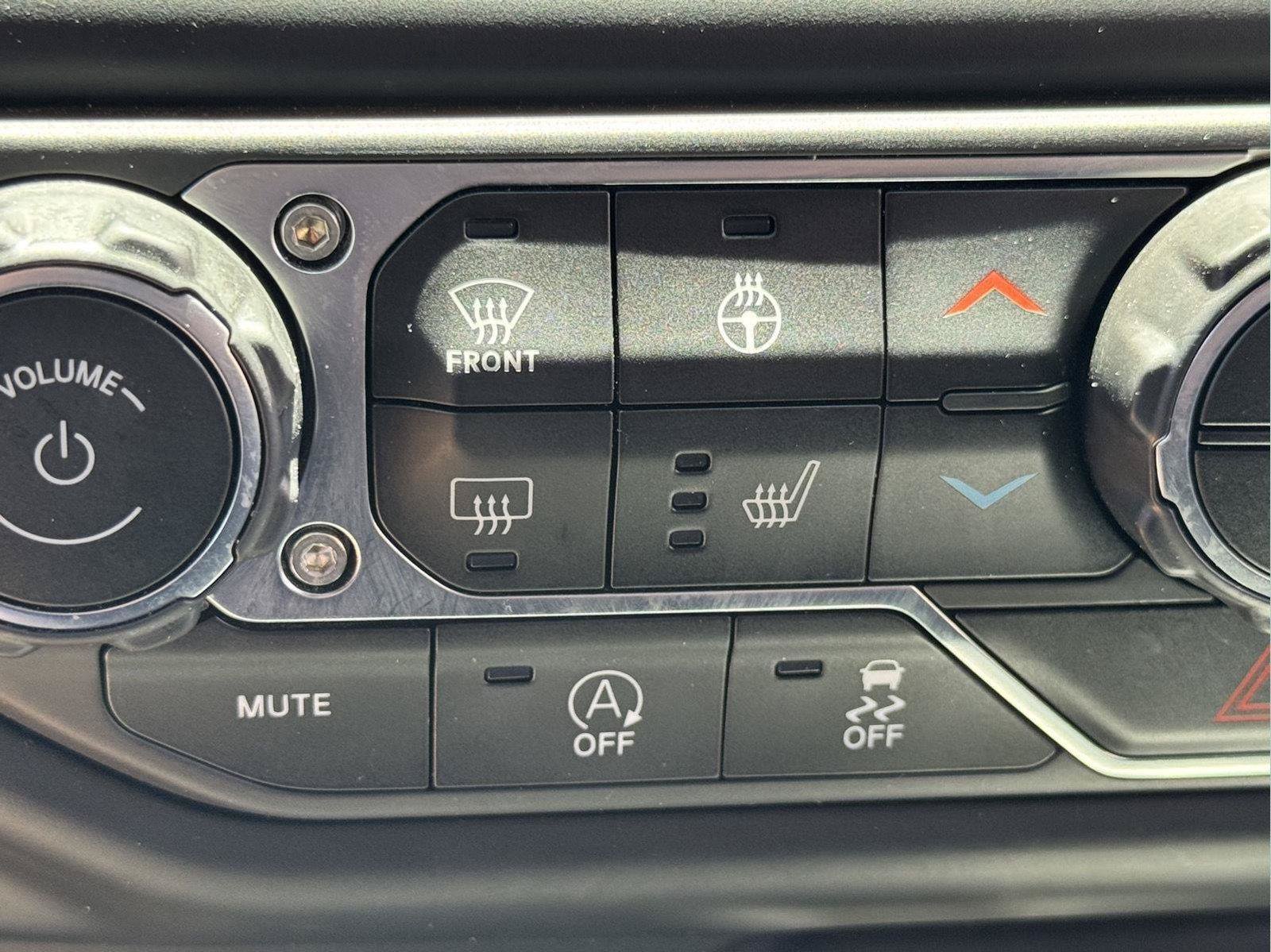 Used 2021 Jeep Wrangler Unlimited Rubicon AWD/4WD image 23