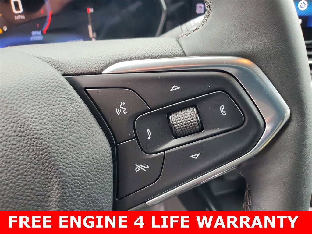 Used 2025 Chevrolet Trax ACTIV w/ Driver Confidence Package image 14