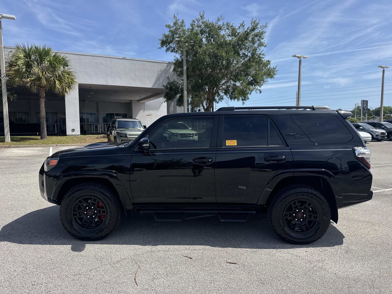 Used 2023 Toyota 4Runner TRD Off-Road Premium w/ Moonroof Package AWD/4WD image 6