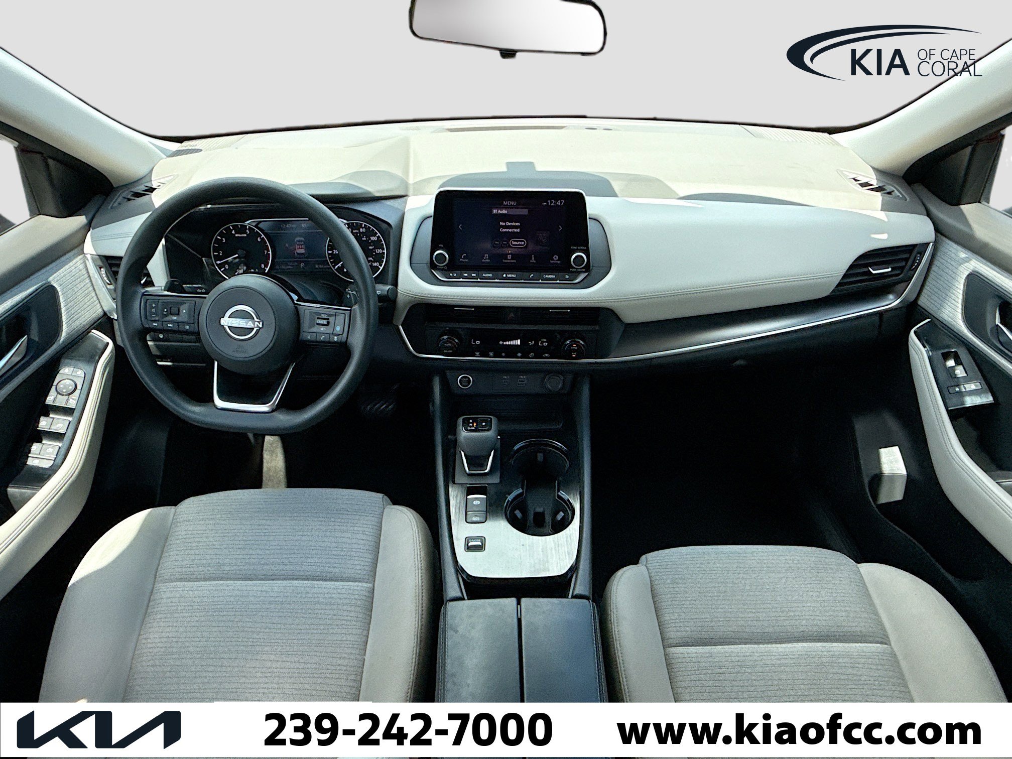 Used 2023 Nissan Rogue SV image 15