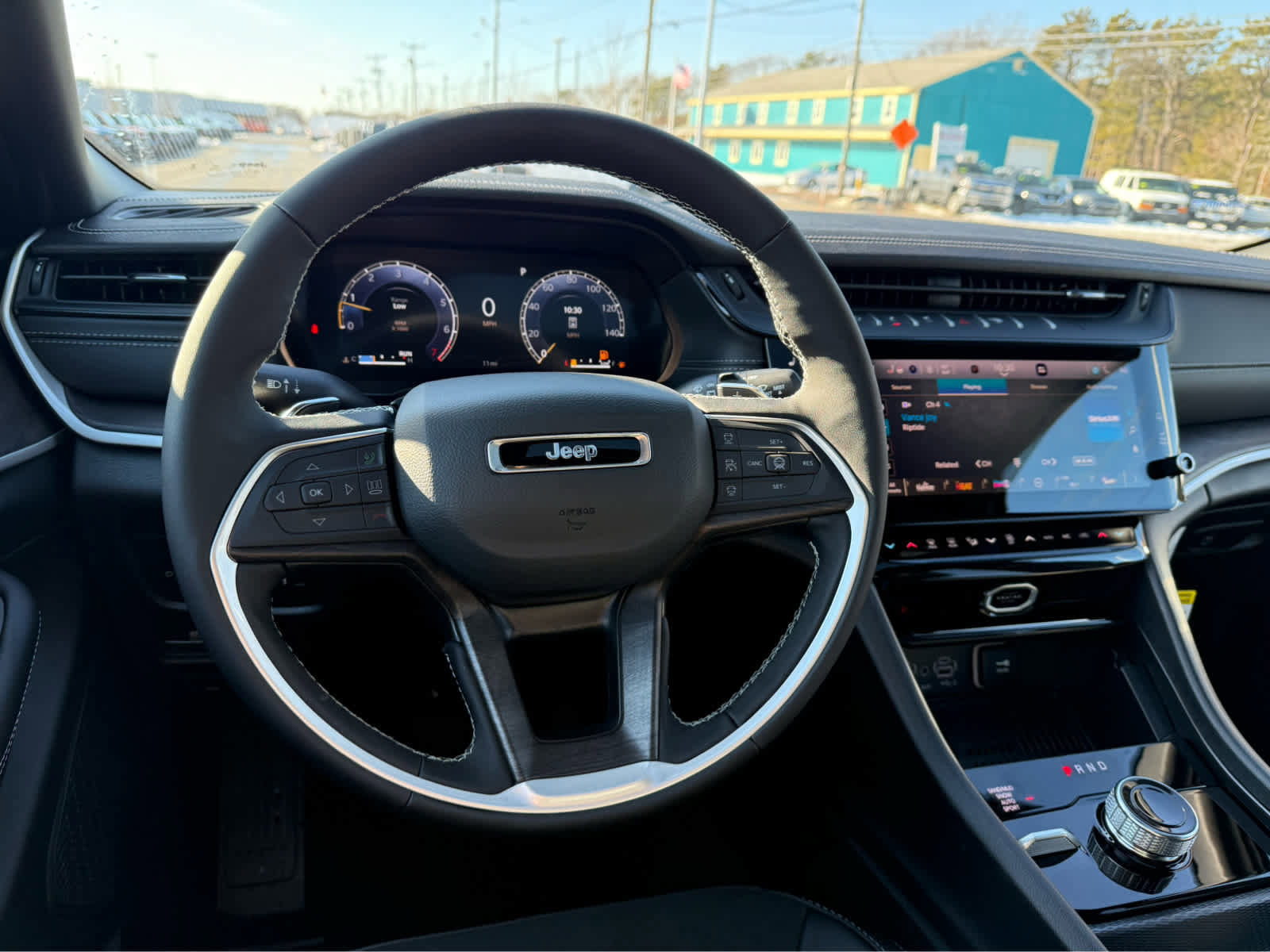 New 2026 Jeep Grand Cherokee Altitude image 15