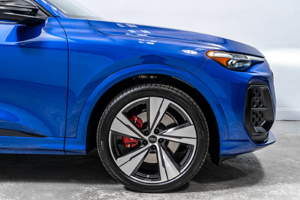 New 2026 Audi SQ5 Premium Plus AWD/4WD image 12