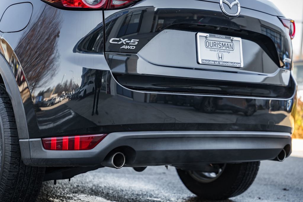 Used 2017 MAZDA CX-5 Touring w/ I-ACTIVSENSE Package image 10