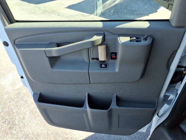 New 2026 Chevrolet Express 2500 w/ Driver Convenience Package image 11