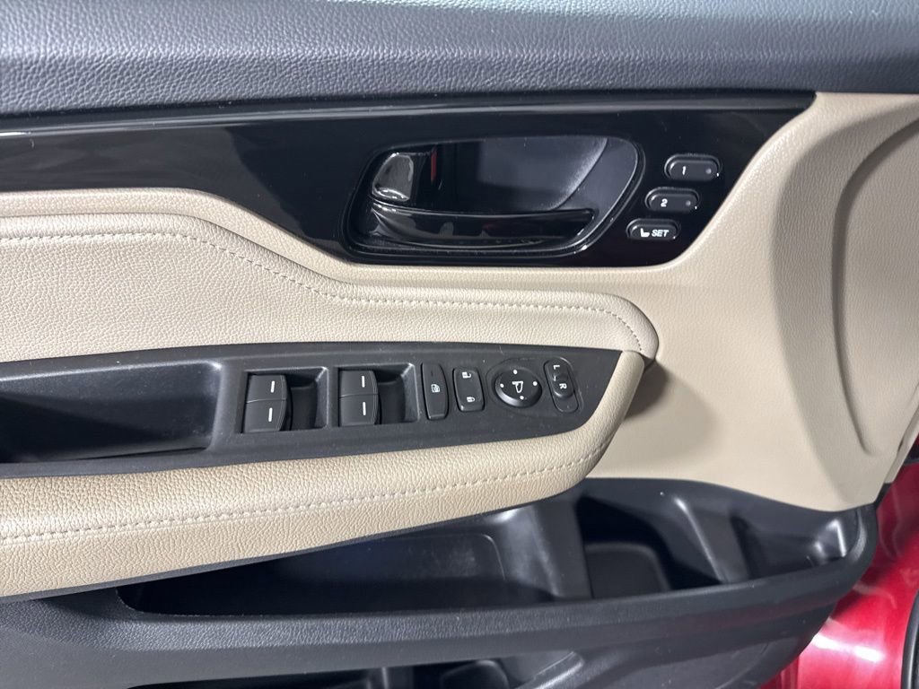 Used 2022 Honda Odyssey Touring image 18