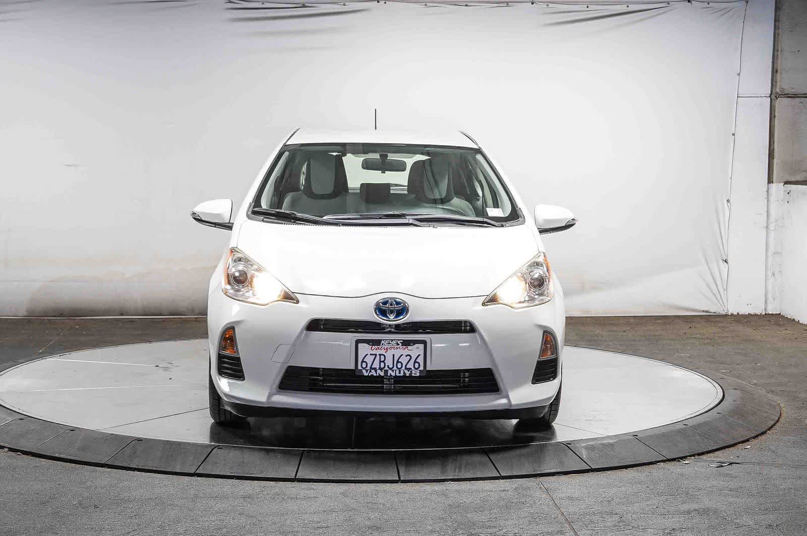 Used 2013 Toyota Prius C One FWD image 6