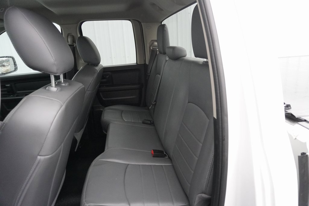 Used 2019 RAM 1500 Tradesman w/ Chrome Appearance Group image 27