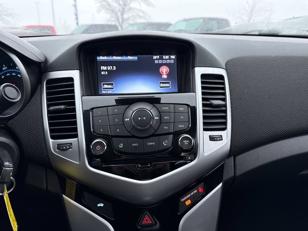 Used 2015 Chevrolet Cruze Eco image 19