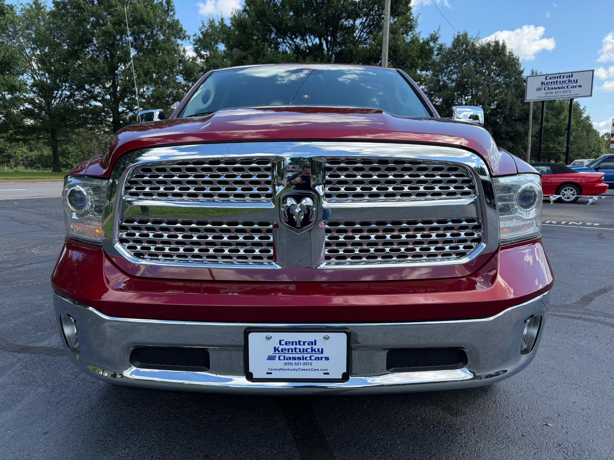 Used 2014 RAM 1500 Laramie w/ Convenience Group AWD/4WD image 5