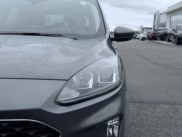 Used 2022 Ford Escape SEL AWD/4WD image 3