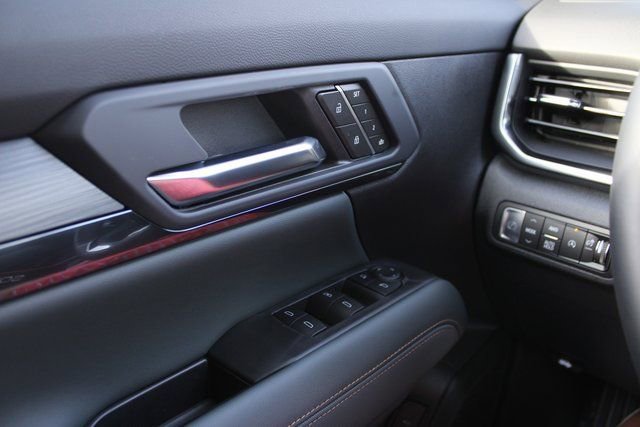 New 2026 GMC Terrain AT4 w/ Convenience Package III AWD/4WD image 25