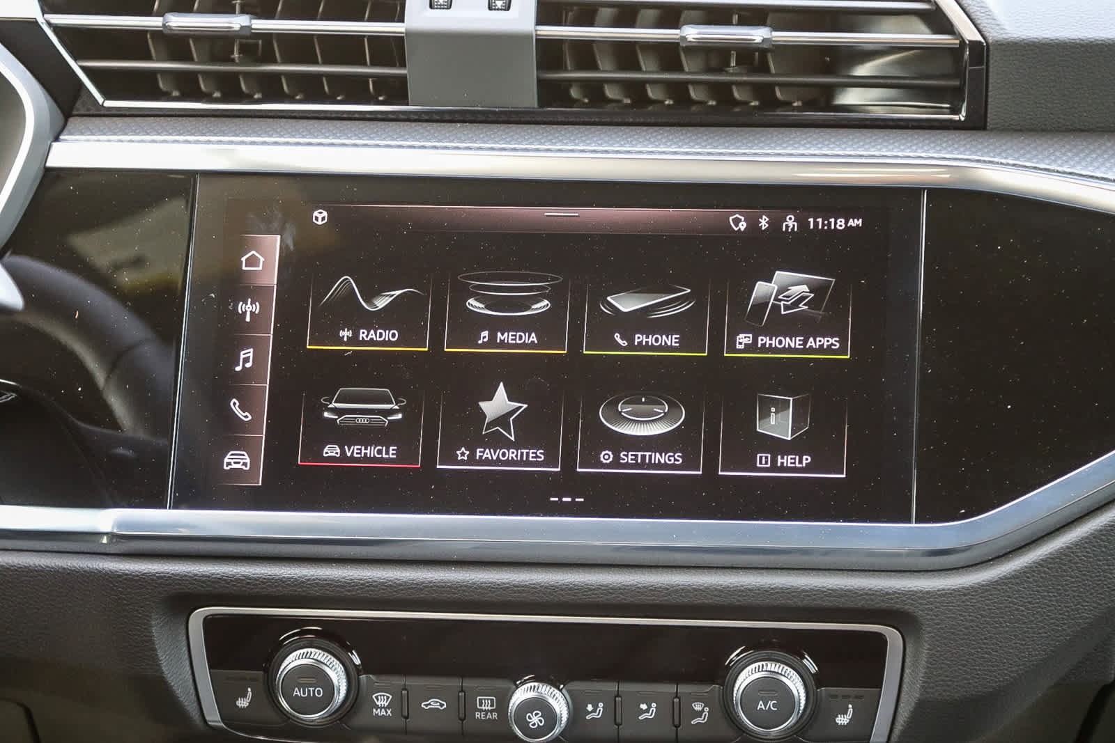 Used 2025 Audi Q3 2.0T Premium w/ Convenience Package image 14