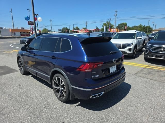 Used 2022 Volkswagen Tiguan SEL R-Line AWD/4WD image 6