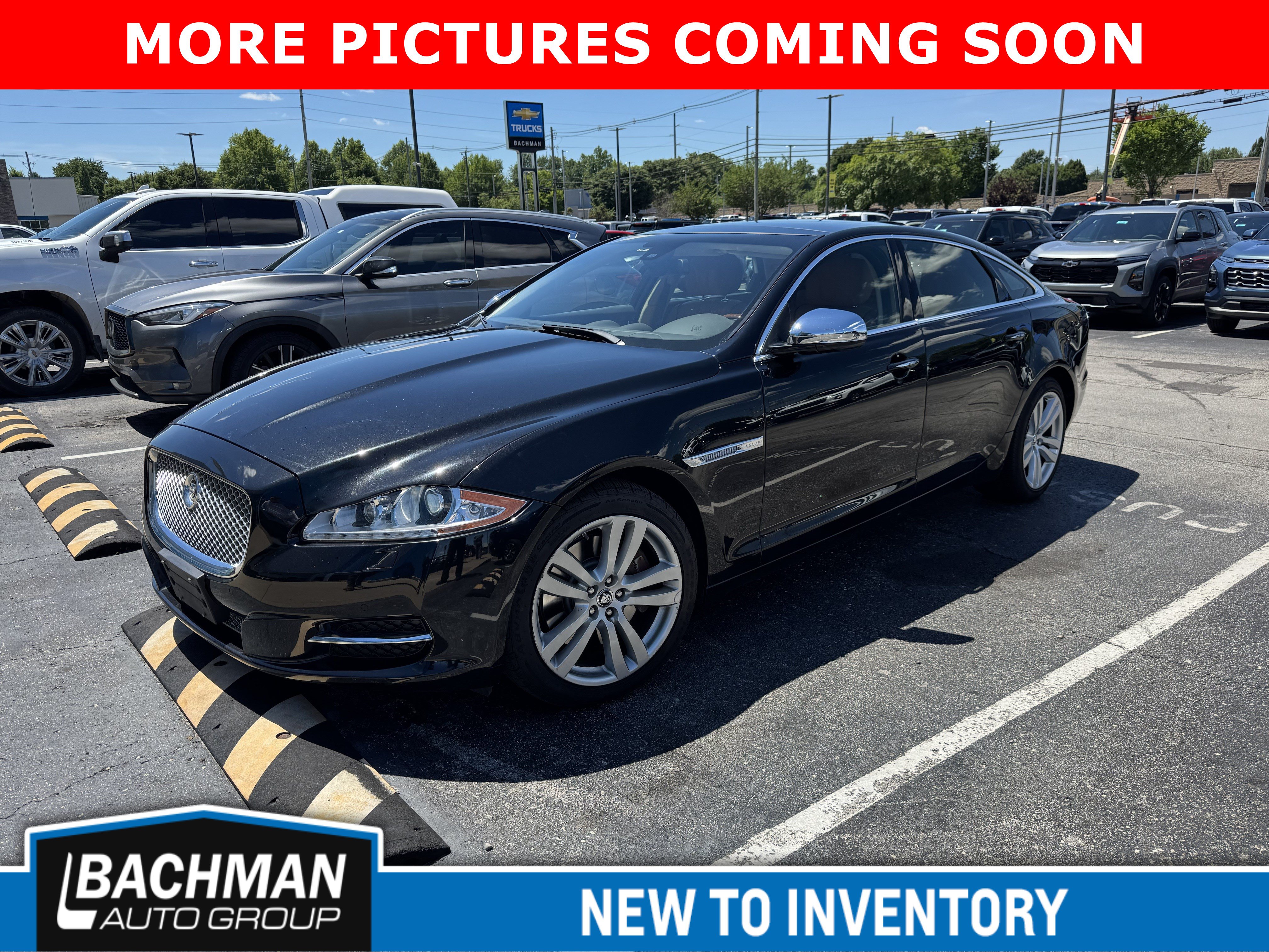 Used 2013 Jaguar XJ L Portfolio AWD/4WD image 3