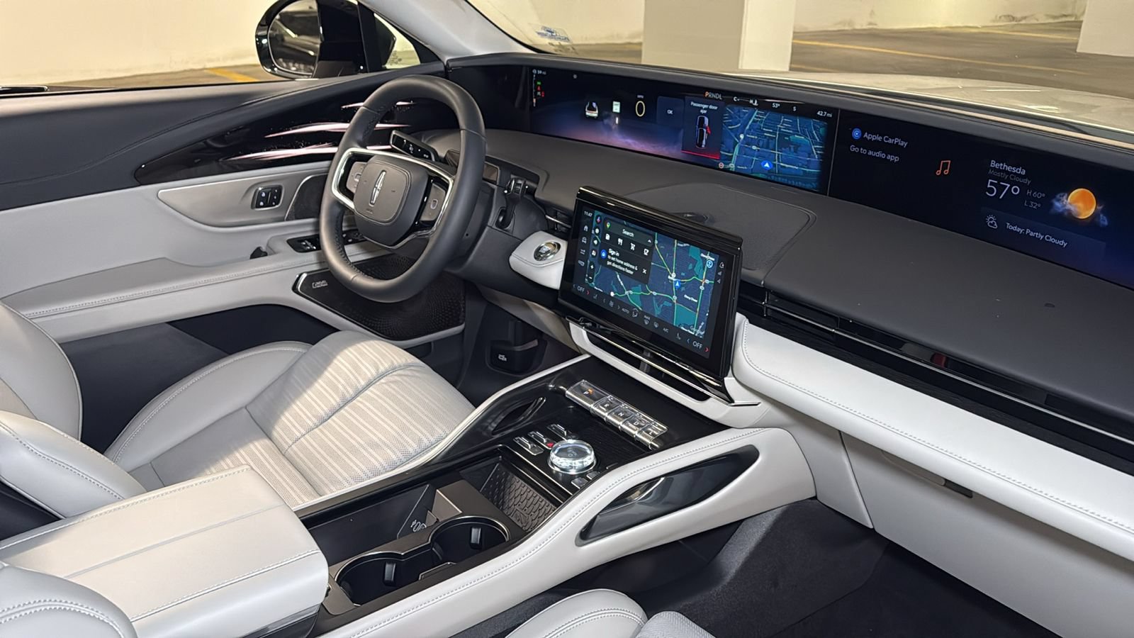 New 2026 Lincoln Nautilus Reserve AWD/4WD image 7