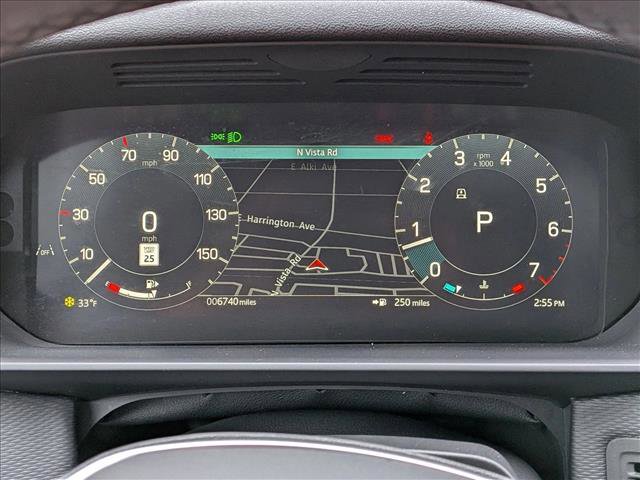 New 2024 Land Rover Discovery Dynamic SE image 11