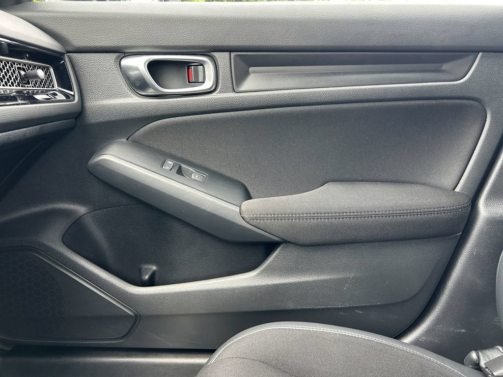 Used 2023 Honda Civic Sport image 24