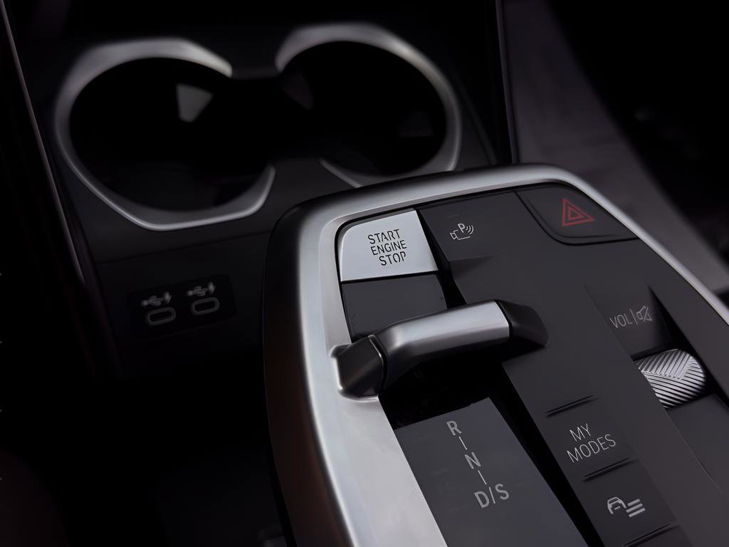 Used 2024 BMW X1 M35i w/ M Sport Professional Package image 19