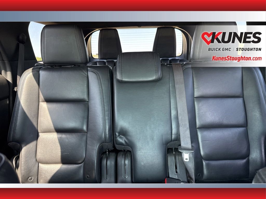 Used 2013 Ford Explorer XLT AWD/4WD image 30