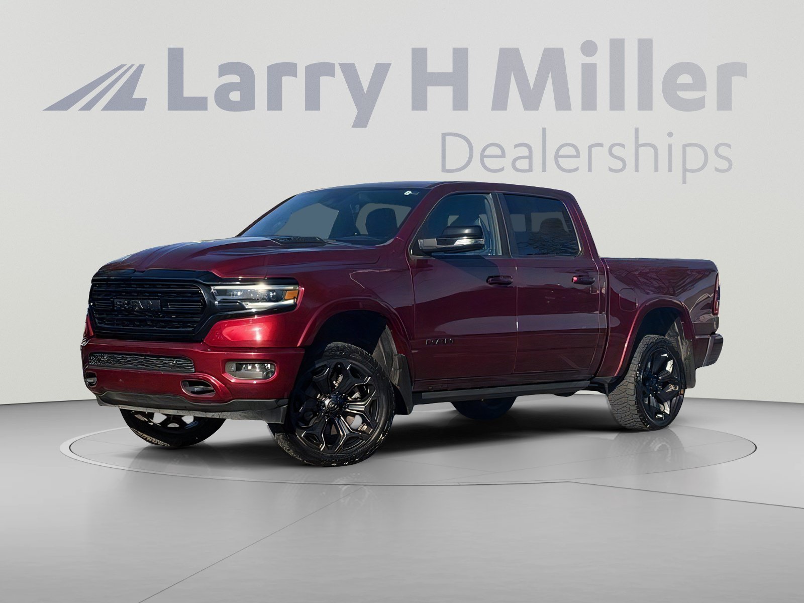 Used 2022 RAM 1500 Limited AWD/4WD image 1