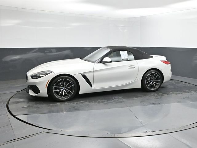Used 2021 BMW Z4 sDrive30i w/ Convenience Package image 29