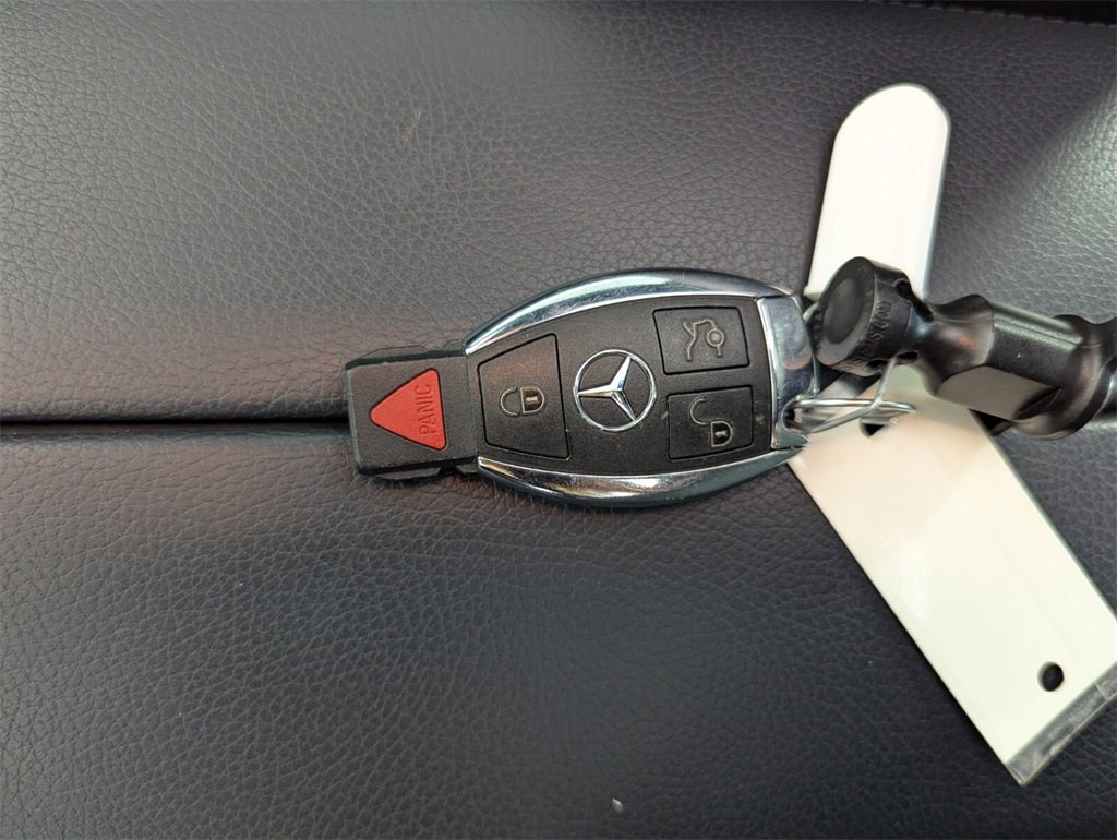 Used 2014 Mercedes-Benz E 350 Sedan image 29