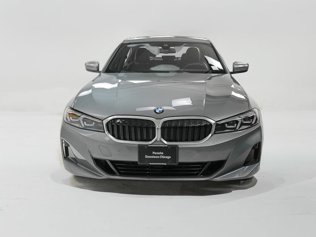 Used 2025 BMW 330i xDrive Sedan w/ M Sport Package AWD/4WD image 3
