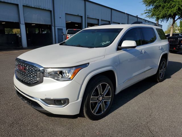 Used 2018 GMC Acadia Denali w/ Technology Package image 2