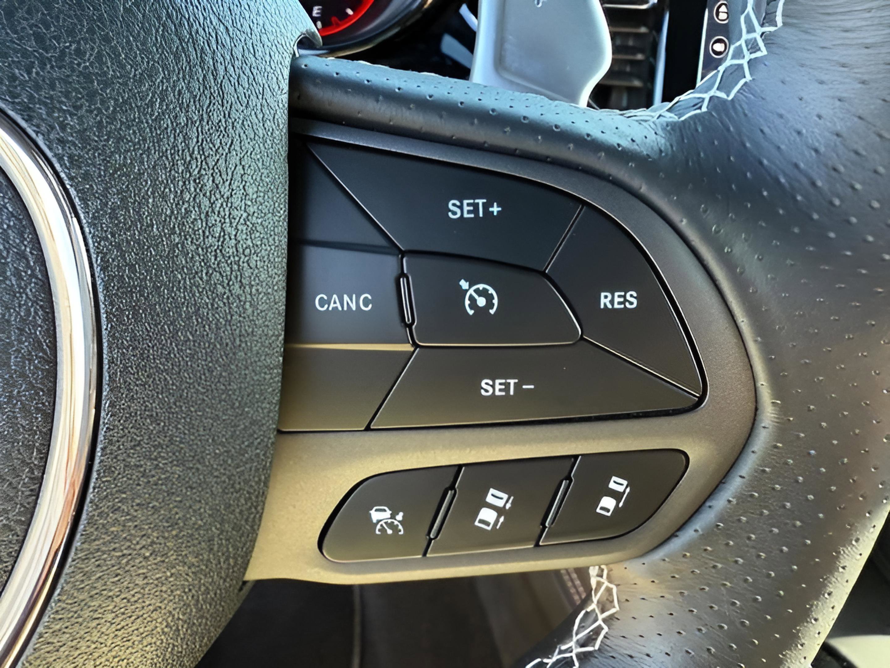 Used 2024 Dodge Durango SRT AWD/4WD image 22