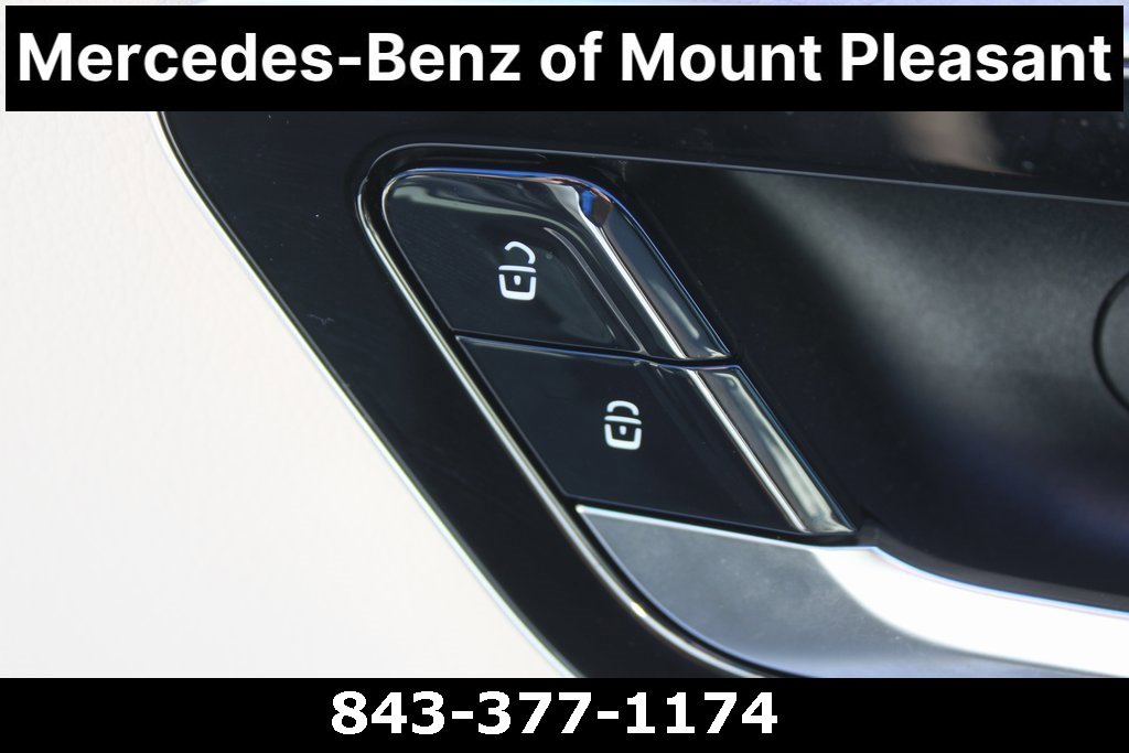 Certified 2024 Mercedes-Benz CLE 300 4MATIC Cabriolet image 32