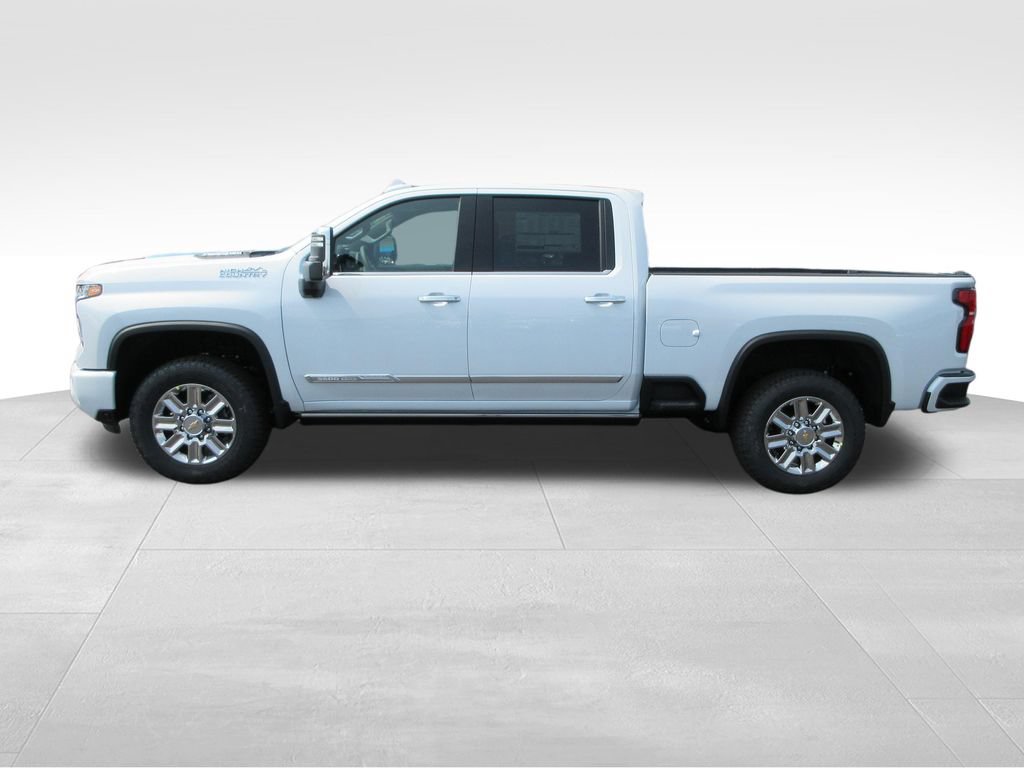 New 2026 Chevrolet Silverado 3500 High Country AWD/4WD image 2