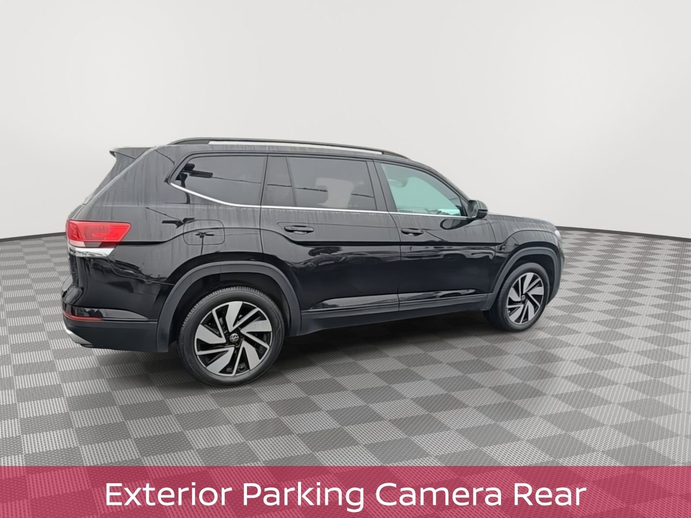 Used 2024 Volkswagen Atlas SE image 9