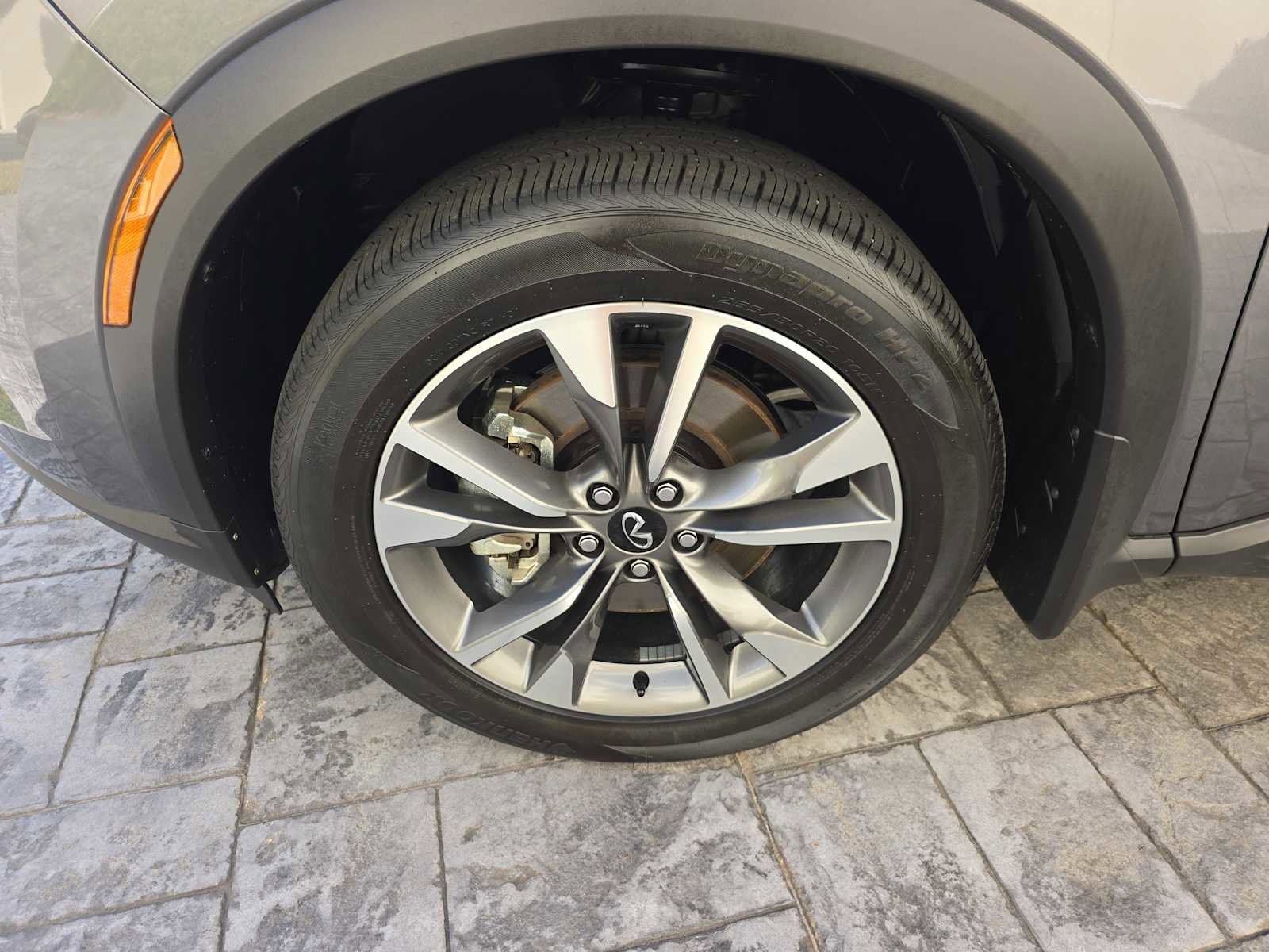 Certified 2025 INFINITI QX60 Luxe FWD image 8