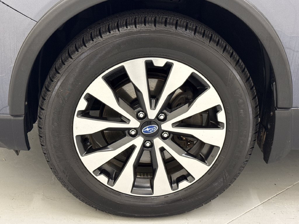 Used 2015 Subaru Outback 3.6R Limited AWD/4WD image 12