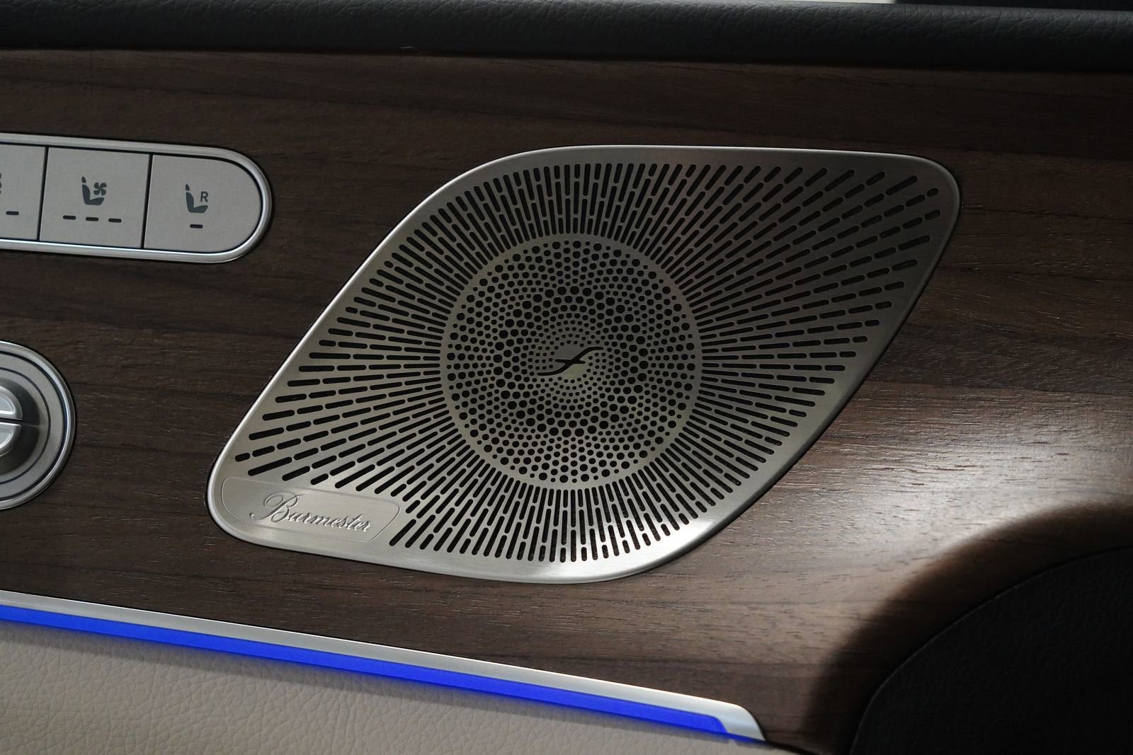 New 2026 Mercedes-Benz GLS 450 4MATIC image 32