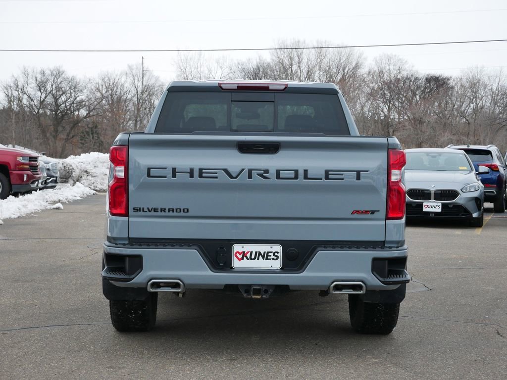Used 2024 Chevrolet Silverado 1500 RST w/ Convenience Package II AWD/4WD image 9