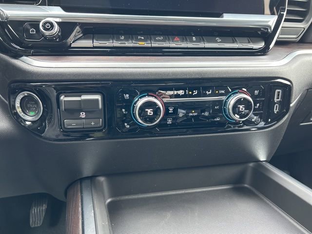 New 2026 GMC Sierra 3500 SLT image 24