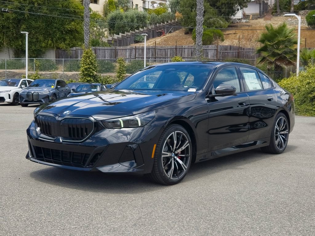 New 2027 BMW 530i w/ M Sport Package RWD image 2