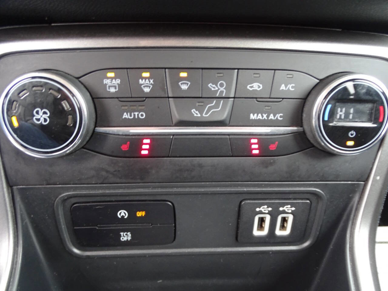 Used 2019 Ford EcoSport SE image 27