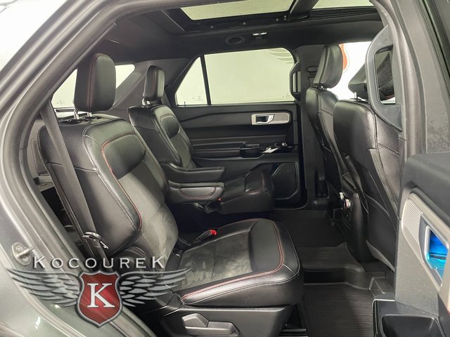 Used 2024 Ford Explorer ST-Line w/ Class IV Trailer Tow Package image 22