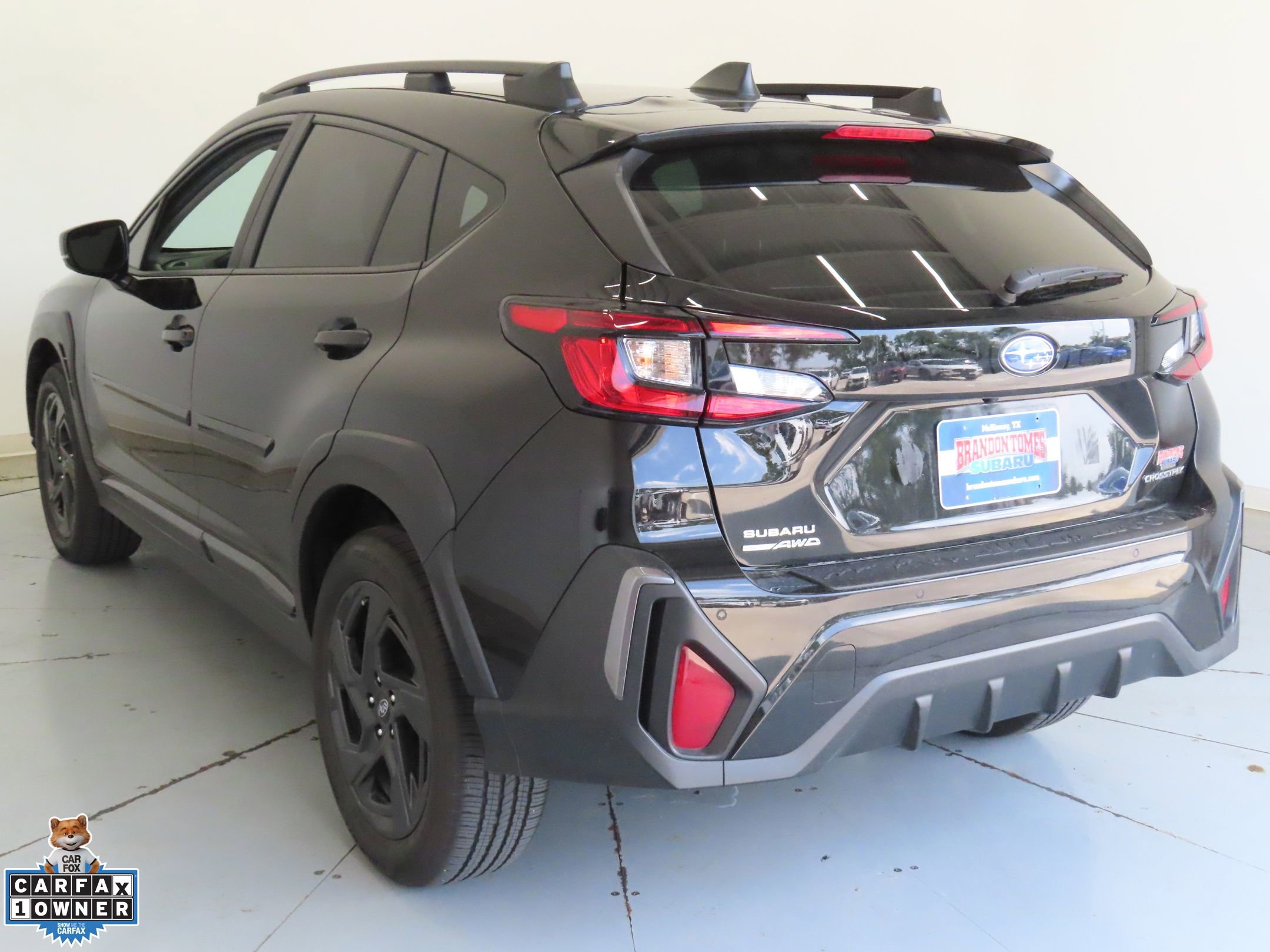 Used 2025 Subaru Crosstrek 2.5i Limited AWD/4WD image 6