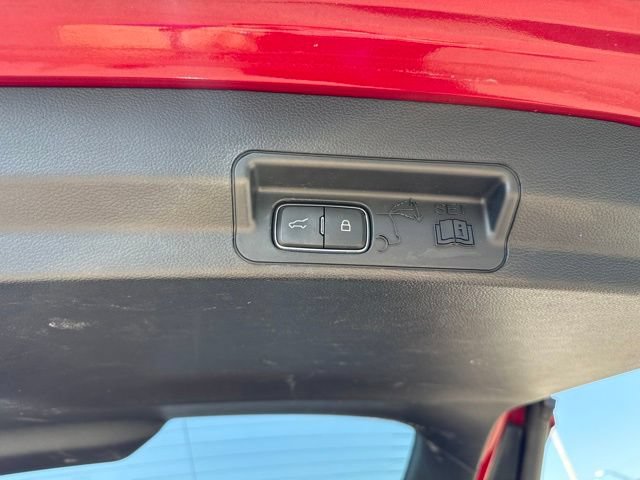 Used 2020 Ford Explorer Limited w/ Class III Trailer Tow Package AWD/4WD image 13
